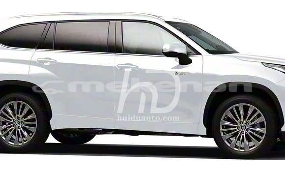 Buy New Toyota Highlander White Car in Vanadzor in Lori Buy New Toyota Highlander White Car in Vanadzor in Lori