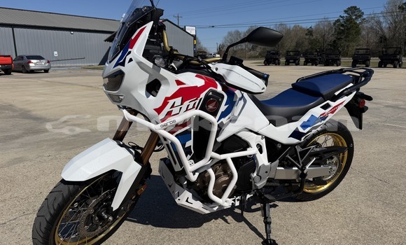 Buy Used Honda T Beige Bike in Stepanakert in Stepanakert Buy Used Honda T Beige Bike in Stepanakert in Stepanakert