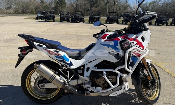 Buy Used Honda T Beige Bike in Stepanakert in Stepanakert Buy Used Honda T Beige Bike in Stepanakert in Stepanakert