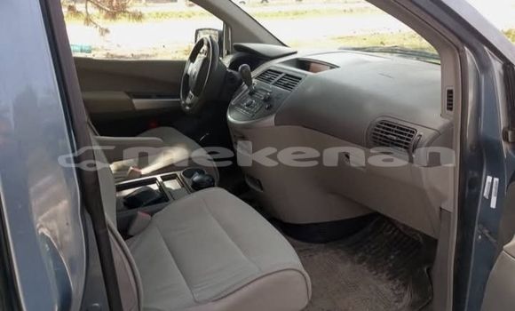 Buy Used Nissan Quest Blue Car in Yerevan in Yerevan Buy Used Nissan Quest Blue Car in Yerevan in Yerevan