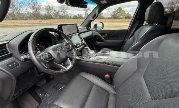 Buy Used Lexus LX White Car in Gyumri in Shirak Buy Used Lexus LX White Car in Gyumri in Shirak