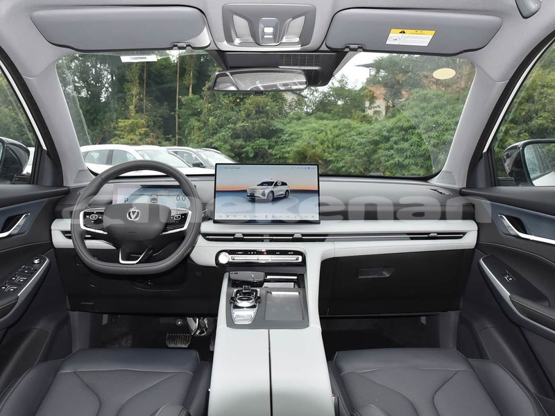 Big with watermark changan cs75 lori tashir 6176