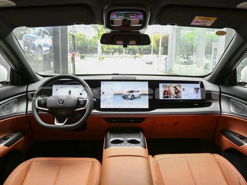Big with watermark changan cs75 lori tashir 6176