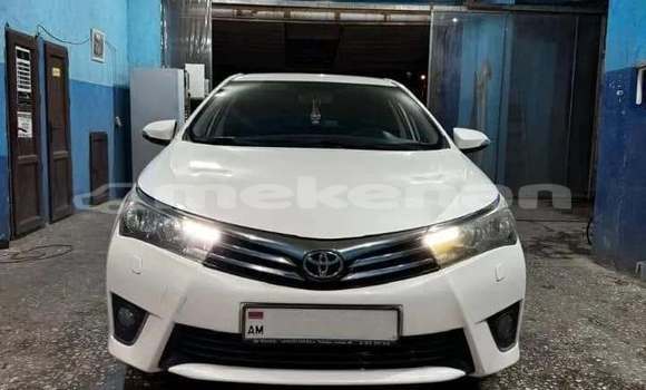 Buy Used Toyota Corolla White Car in Artashat in Ararat Buy Used Toyota Corolla White Car in Artashat in Ararat