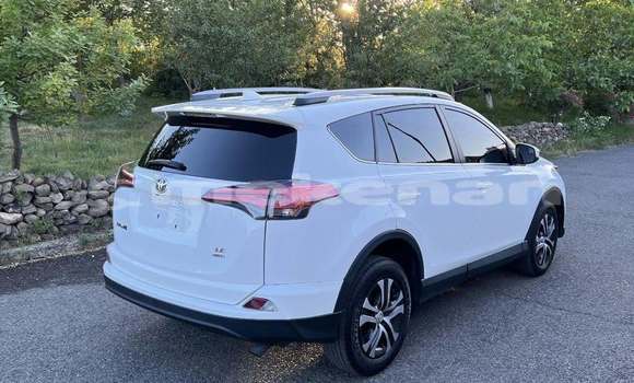 Buy Used Toyota RAV4 White Car in Alaverdi in Lori Buy Used Toyota RAV4 White Car in Alaverdi in Lori