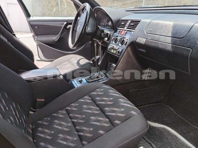 Big with watermark mercedes benz c class syunik angeghakot 6219