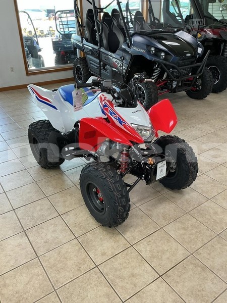 Big with watermark honda trx lori stepanavan 6242