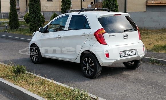 Buy Used Kia Picanto White Car in Yerevan in Yerevan Buy Used Kia Picanto White Car in Yerevan in Yerevan