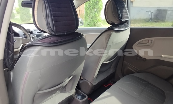 Buy Used Kia Picanto White Car in Yerevan in Yerevan Buy Used Kia Picanto White Car in Yerevan in Yerevan