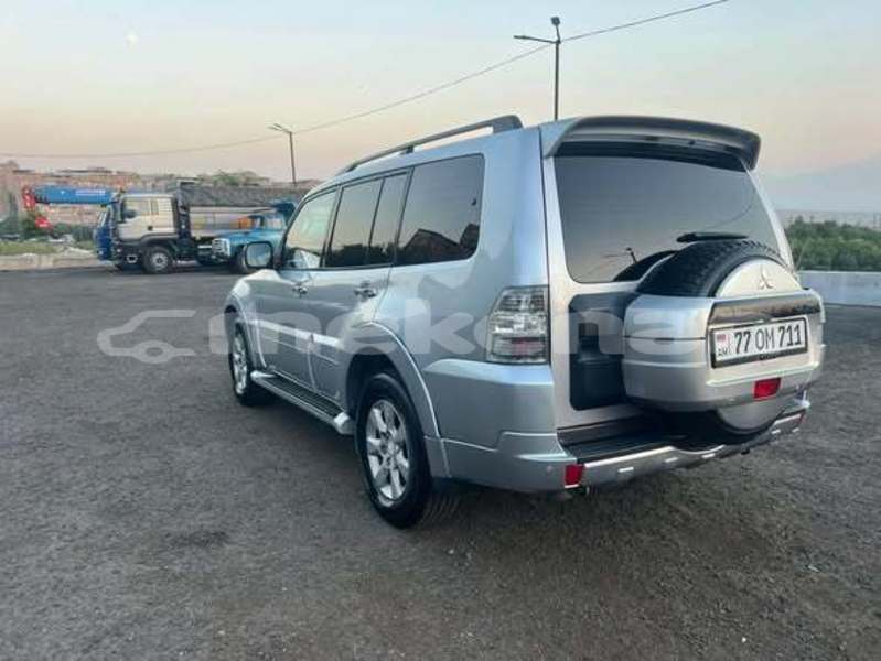 Big with watermark mitsubishi pajero armavir armavir 6270