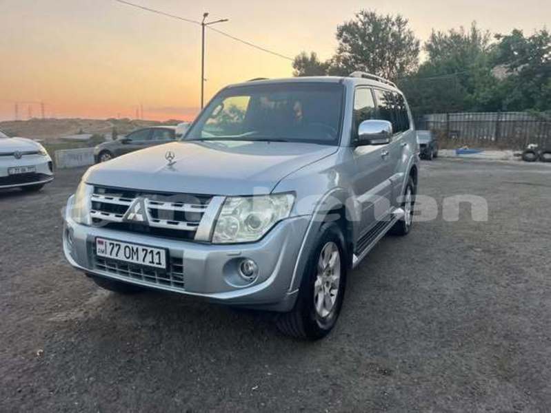 Big with watermark mitsubishi pajero armavir armavir 6270