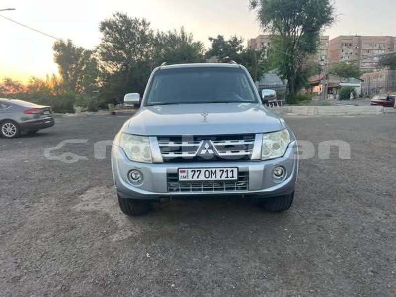 Big with watermark mitsubishi pajero armavir armavir 6270