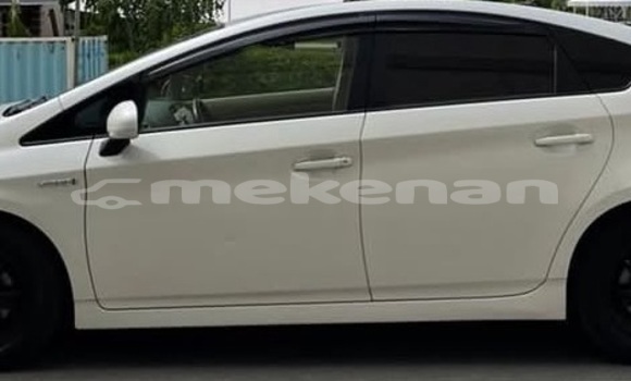 Buy Used Toyota Prius White Car in Armavir in Armavir Buy Used Toyota Prius White Car in Armavir in Armavir
