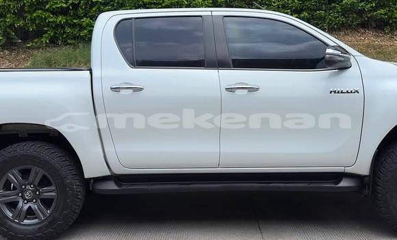 Buy Used Toyota Hilux White Car in Armavir in Armavir Buy Used Toyota Hilux White Car in Armavir in Armavir