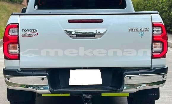 Buy Used Toyota Hilux White Car in Armavir in Armavir Buy Used Toyota Hilux White Car in Armavir in Armavir
