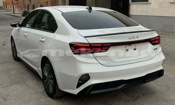Buy Used Kia Cee'd GT White Car in Armavir in Armavir Buy Used Kia Cee'd GT White Car in Armavir in Armavir