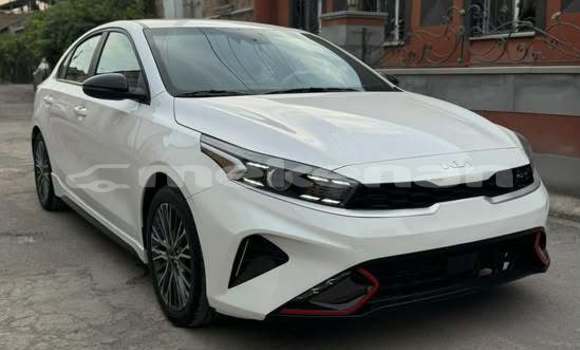 Buy Used Kia Cee'd GT White Car in Armavir in Armavir Buy Used Kia Cee'd GT White Car in Armavir in Armavir