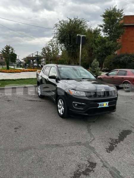 Big with watermark toyota 4runner lori alaverdi 6427