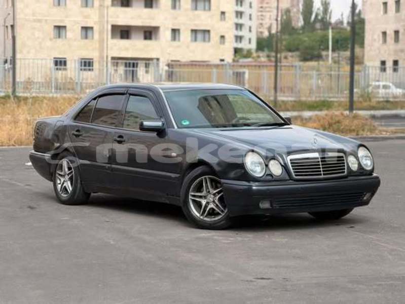 Big with watermark mercedes benz e200 lori alaverdi 6436