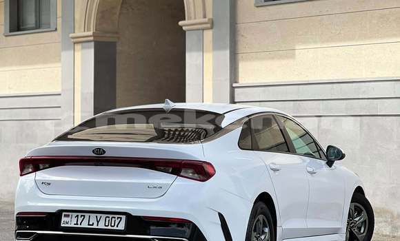 Buy Used Kia K5 White Car in Yerevan in Yerevan Buy Used Kia K5 White Car in Yerevan in Yerevan