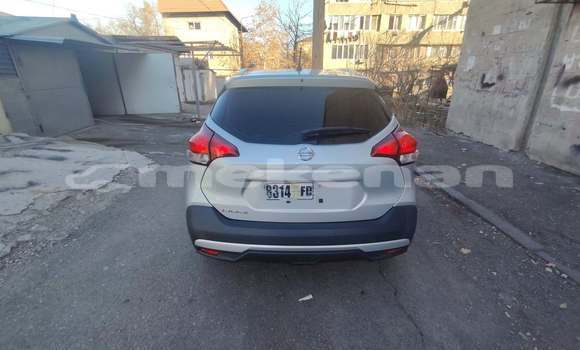 Buy Used Nissan Kix Other Car in Yerevan in Yerevan Buy Used Nissan Kix Other Car in Yerevan in Yerevan