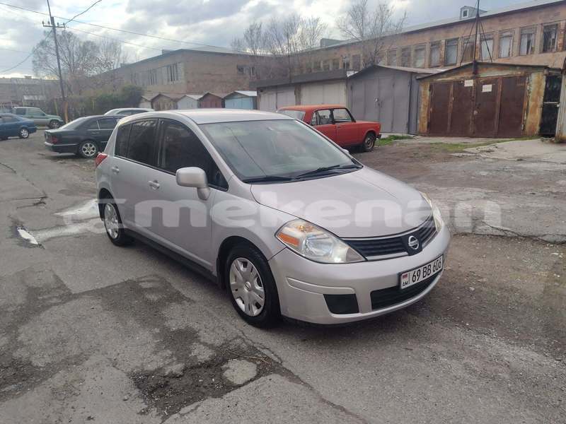 Big with watermark nissan versa yerevan yerevan 6462