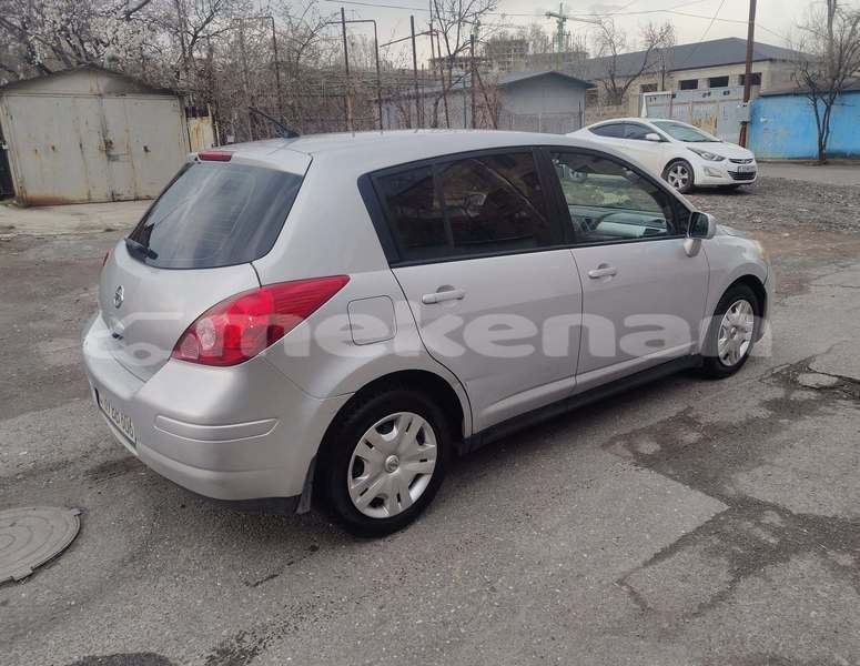 Big with watermark nissan versa yerevan yerevan 6462