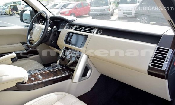 Buy Import Land Rover Range Rover White Car in Import - Dubai in Aragatsotn Buy Import Land Rover Range Rover White Car in Import - Dubai in Aragatsotn