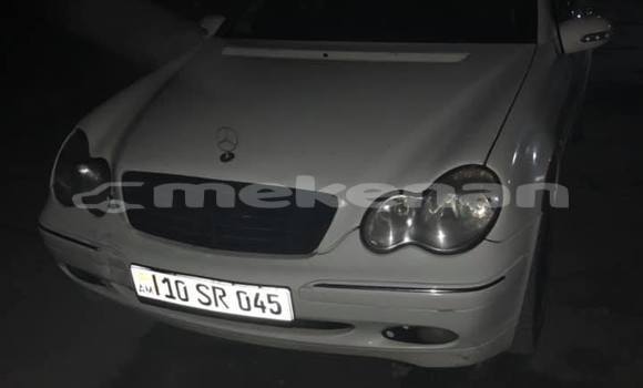 Buy Used Mercedes-Benz C-klasse White Car in Yerevan in Yerevan Buy Used Mercedes-Benz C-klasse White Car in Yerevan in Yerevan