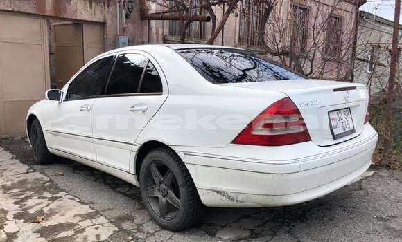 Buy Used Mercedes-Benz C-klasse White Car in Yerevan in Yerevan Buy Used Mercedes-Benz C-klasse White Car in Yerevan in Yerevan