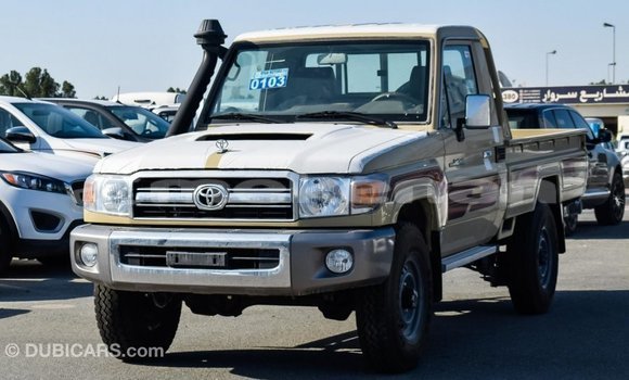 Buy Import Toyota Land Cruiser Beige Car in Import - Dubai in Aragatsotn Buy Import Toyota Land Cruiser Beige Car in Import - Dubai in Aragatsotn