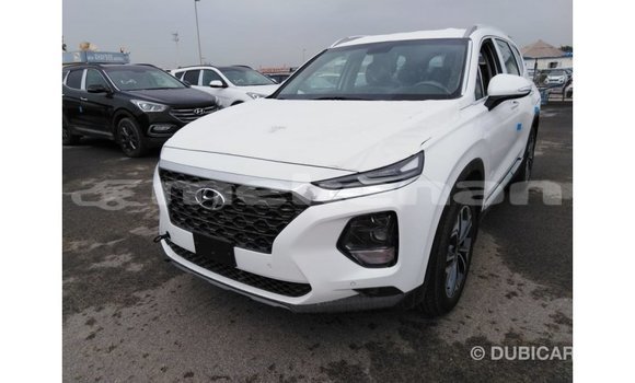 Buy Import Hyundai Santa Fe White Car in Import - Dubai in Aragatsotn Buy Import Hyundai Santa Fe White Car in Import - Dubai in Aragatsotn