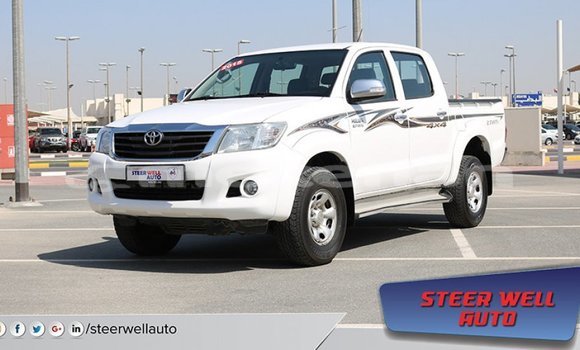 Buy Import Toyota Hilux White Car in Import - Dubai in Aragatsotn Buy Import Toyota Hilux White Car in Import - Dubai in Aragatsotn