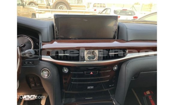 Buy Import Lexus LX White Car in Import - Dubai in Aragatsotn Buy Import Lexus LX White Car in Import - Dubai in Aragatsotn