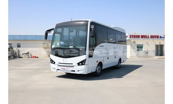 Buy Import Isuzu FTR 850 White Truck in Import - Dubai in Aragatsotn