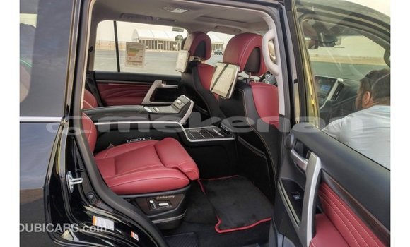 Buy Import Toyota Land Cruiser Black Car in Import - Dubai in Aragatsotn Buy Import Toyota Land Cruiser Black Car in Import - Dubai in Aragatsotn