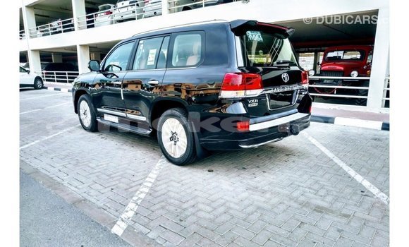 Buy Import Toyota Land Cruiser Black Car in Import - Dubai in Aragatsotn Buy Import Toyota Land Cruiser Black Car in Import - Dubai in Aragatsotn