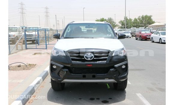 Buy Import Toyota Fortuner Black Car in Import - Dubai in Aragatsotn Buy Import Toyota Fortuner Black Car in Import - Dubai in Aragatsotn