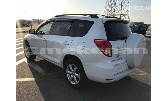 Buy Import Toyota 4Runner White Car in Import - Dubai in Aragatsotn Buy Import Toyota 4Runner White Car in Import - Dubai in Aragatsotn