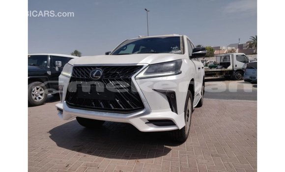 Buy Import Lexus LX White Car in Import - Dubai in Aragatsotn Buy Import Lexus LX White Car in Import - Dubai in Aragatsotn