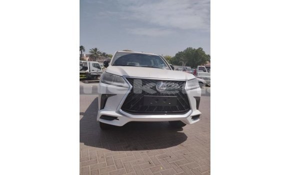 Buy Import Lexus LX White Car in Import - Dubai in Aragatsotn Buy Import Lexus LX White Car in Import - Dubai in Aragatsotn