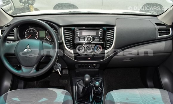 Buy Import Mitsubishi L200 Other Car in Import - Dubai in Aragatsotn Buy Import Mitsubishi L200 Other Car in Import - Dubai in Aragatsotn