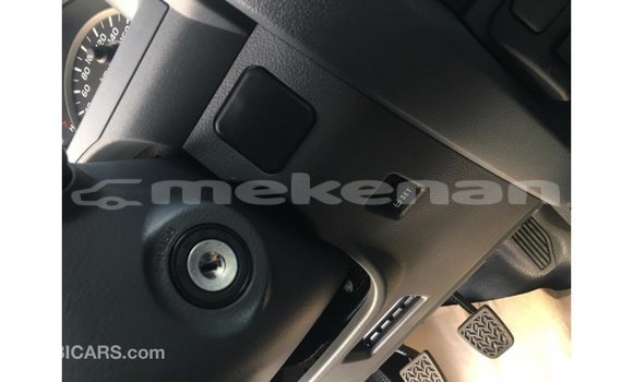 Buy Import Toyota Land Cruiser White Car in Import - Dubai in Aragatsotn Buy Import Toyota Land Cruiser White Car in Import - Dubai in Aragatsotn