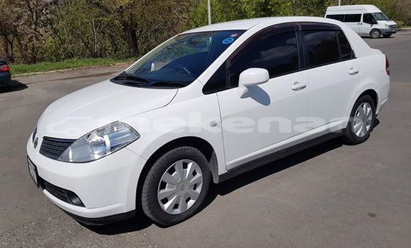 Buy Used Nissan latio White Car in Yerevan in Yerevan Buy Used Nissan latio White Car in Yerevan in Yerevan