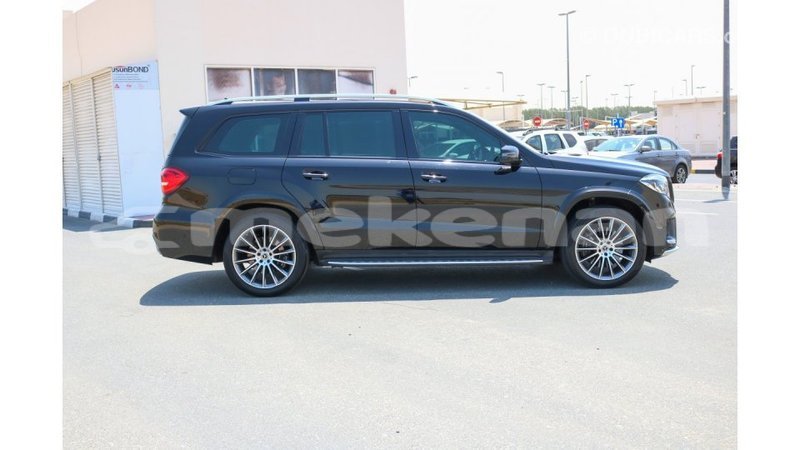 Big with watermark e890381f e951 4602 966a be74fbbfa5da