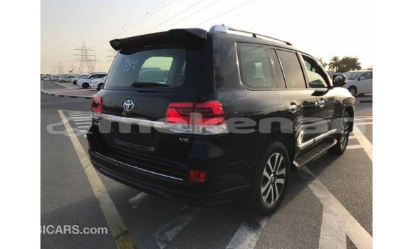 Buy Import Toyota Land Cruiser Black Car in Import - Dubai in Aragatsotn Buy Import Toyota Land Cruiser Black Car in Import - Dubai in Aragatsotn