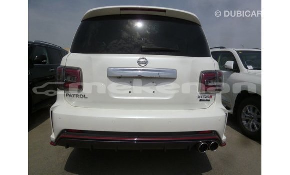 Buy Import Nissan Patrol White Car in Import - Dubai in Aragatsotn Buy Import Nissan Patrol White Car in Import - Dubai in Aragatsotn