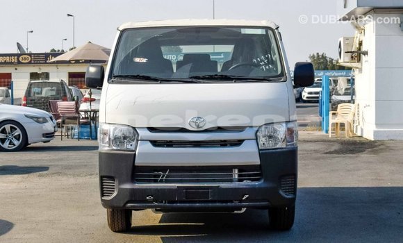 Buy Import Toyota Hiace White Car in Import - Dubai in Aragatsotn Buy Import Toyota Hiace White Car in Import - Dubai in Aragatsotn