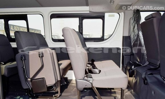 Buy Import Toyota Hiace White Car in Import - Dubai in Aragatsotn Buy Import Toyota Hiace White Car in Import - Dubai in Aragatsotn