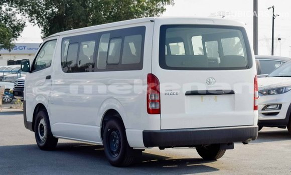 Buy Import Toyota Hiace White Car in Import - Dubai in Aragatsotn Buy Import Toyota Hiace White Car in Import - Dubai in Aragatsotn